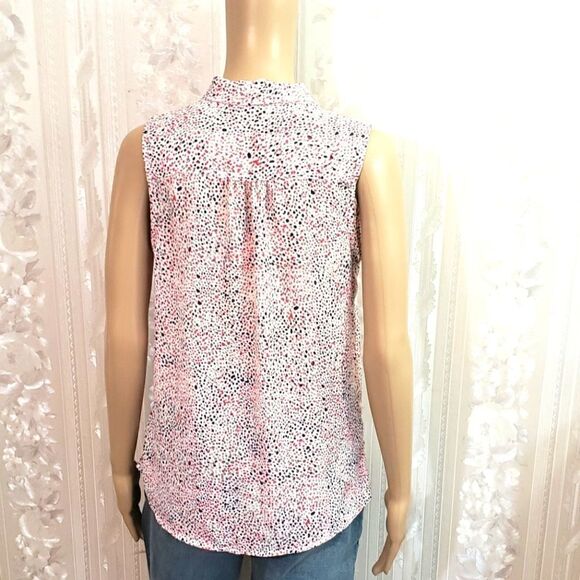 Jones New York Sleeveless Tie Neck Blouse - Picture 2 of 8